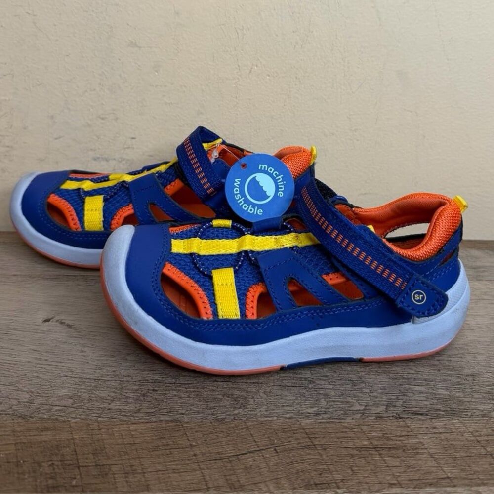 NWT Stride Rite SRTech Wade Sneaker boys size 10 Sandals shoes